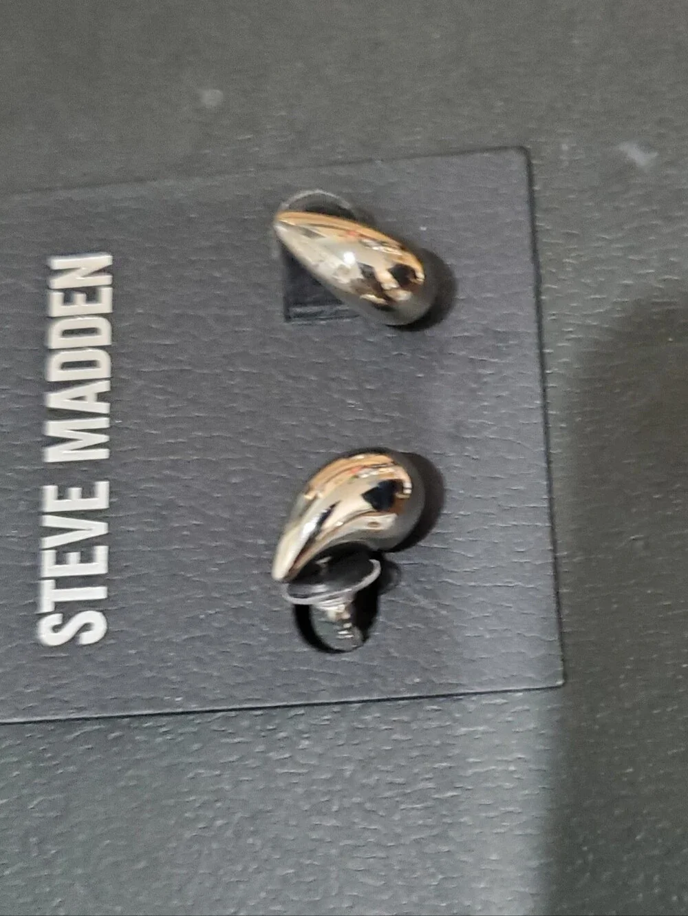 Steve Madden silver tone minimalist feminine dainty tear drop earrings brand new